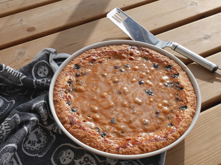 mustikkakinuskipiirakka