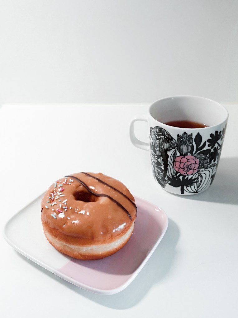 Tea_and_donut.jpg
